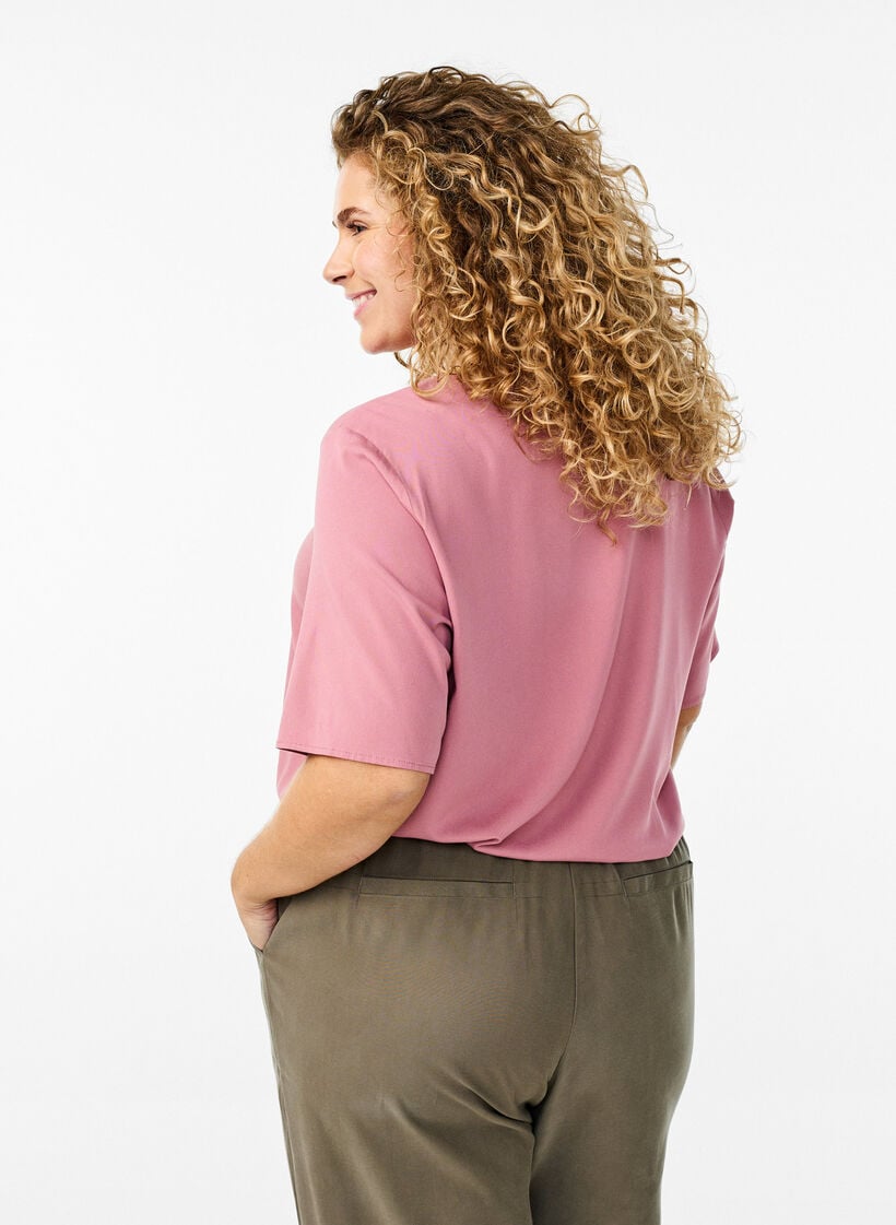 Kurz&auml;rmelige, gewebte Bluse mit Rundhals, Rot, Model image number 2