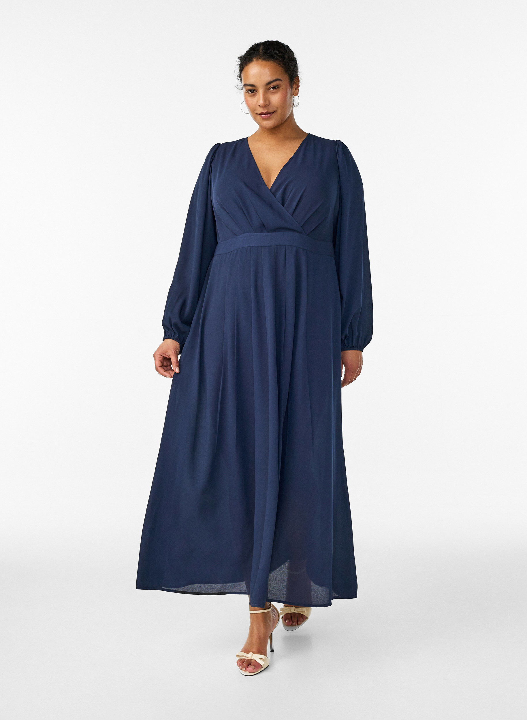 ZizziMaxikleid mit Wickelausschnitt und langen &Auml;rmeln, Blau, Model image number 0