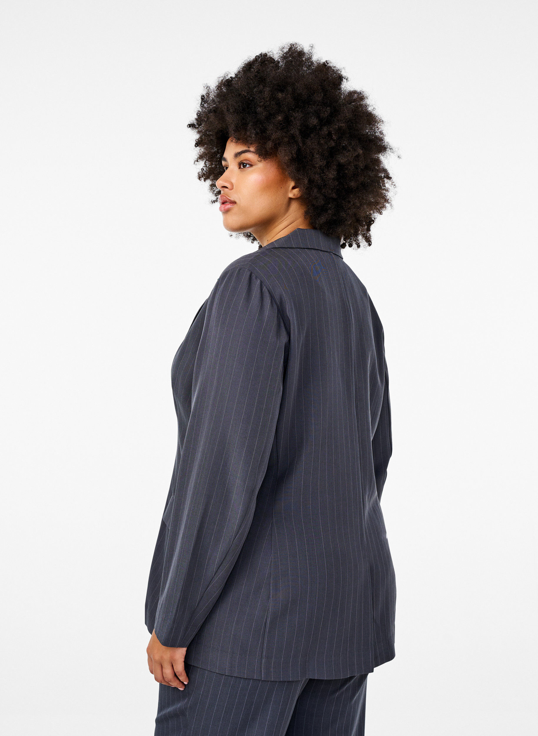 ZizziFLASH - Blazer mit Taschen und einem Schlitz, Grau, Model image number 2