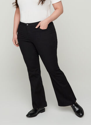 Ellen Bootcut Jeans mit hoher Taille, Black, Model image number 2