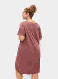 Nachthemd aus Baumwolle mit Print, Rose Brown w. Heart, Model
