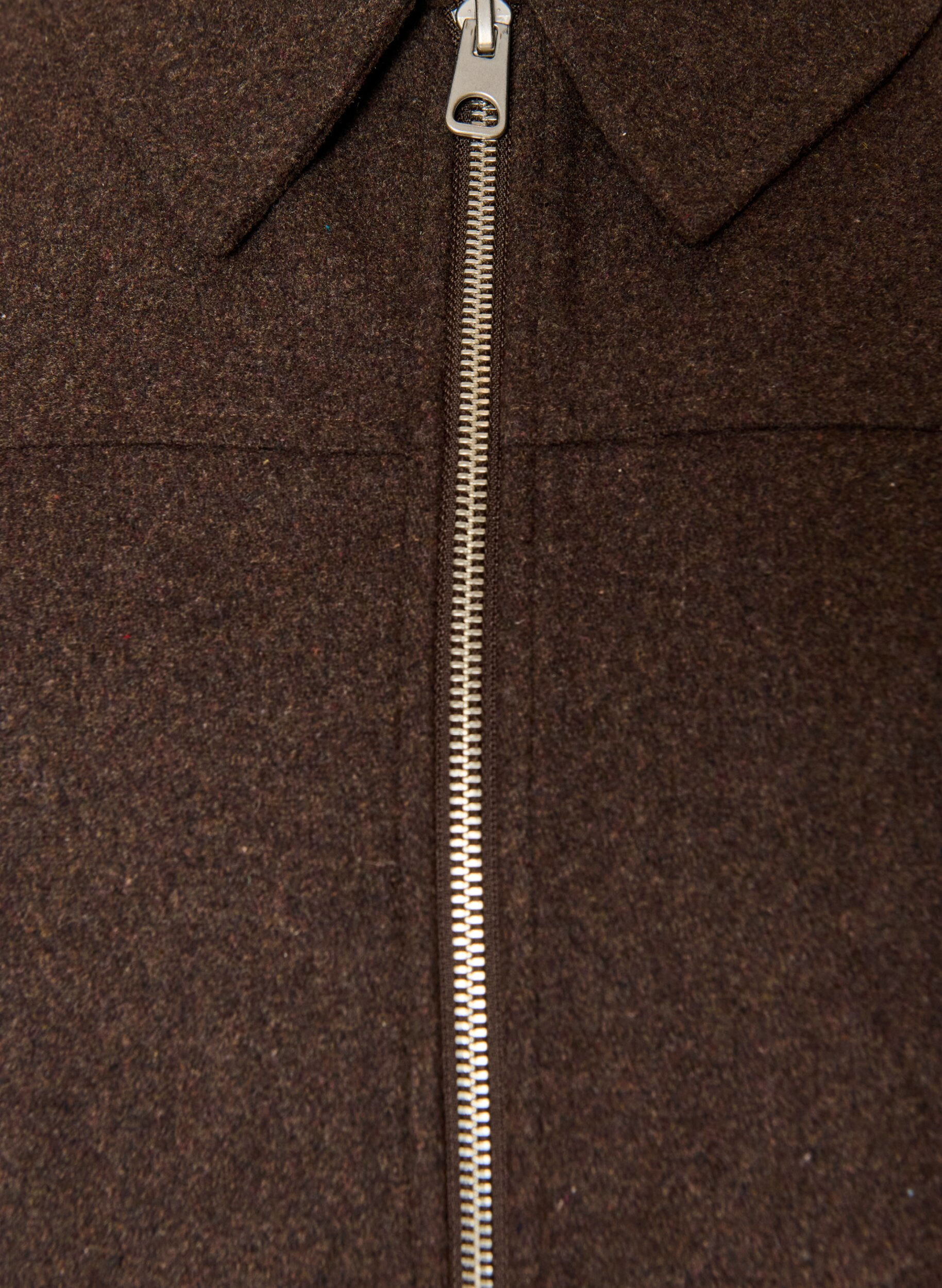 ZizziKurze Jacke mit Hemdkragen und Rei&szlig;verschluss, Braun, Packshot image number 2