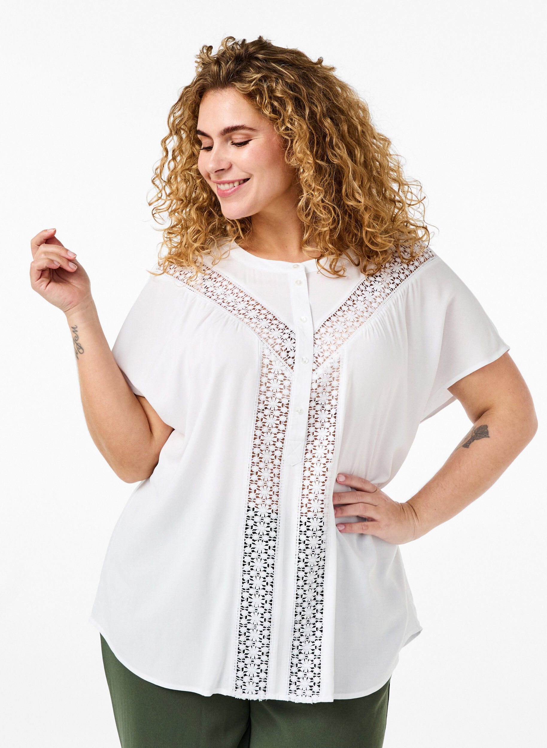 Zizzi Viskosebluse mit Spitzenbesatz, Bright White, Model image number 0