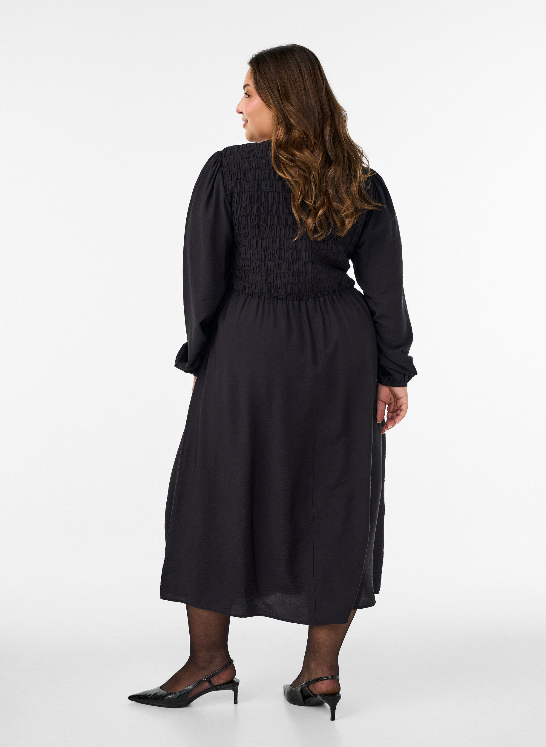 ZizziMidikleid aus Viskose mit Smock, Schwarz, Model image number 2