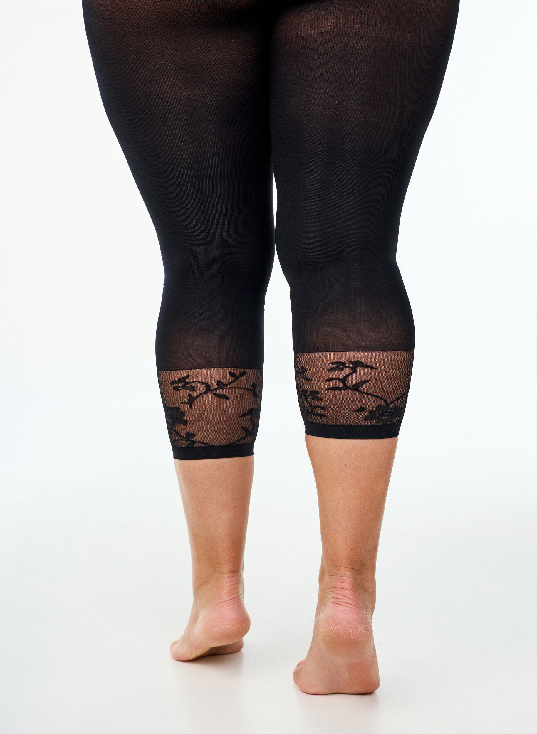 Zizzi50 Denier Strumpfhose mit Spitzensaum, Schwarz, Model image number 1
