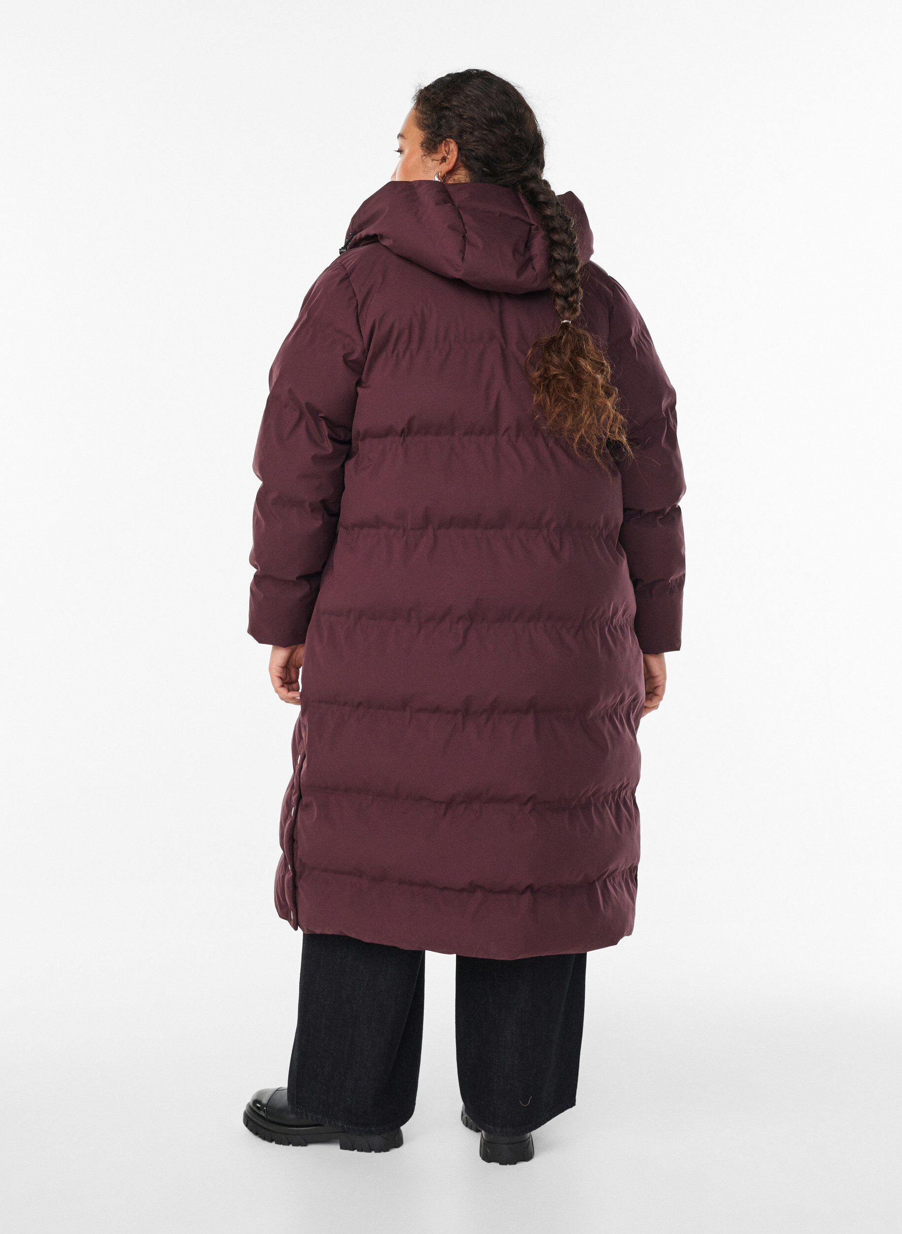 ZizziLanger Winter-Steppmantel mit Kapuze, Dunkles Bordeaux, Model image number 1