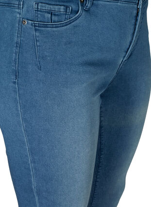 Slim Fit Emily Jeans mit normaler Taillenhöhe, Blue denim, Packshot image number 2
