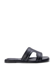 Flache Slip-on-Sandalen mit breiter Passform und Nieten, Black, Packshot