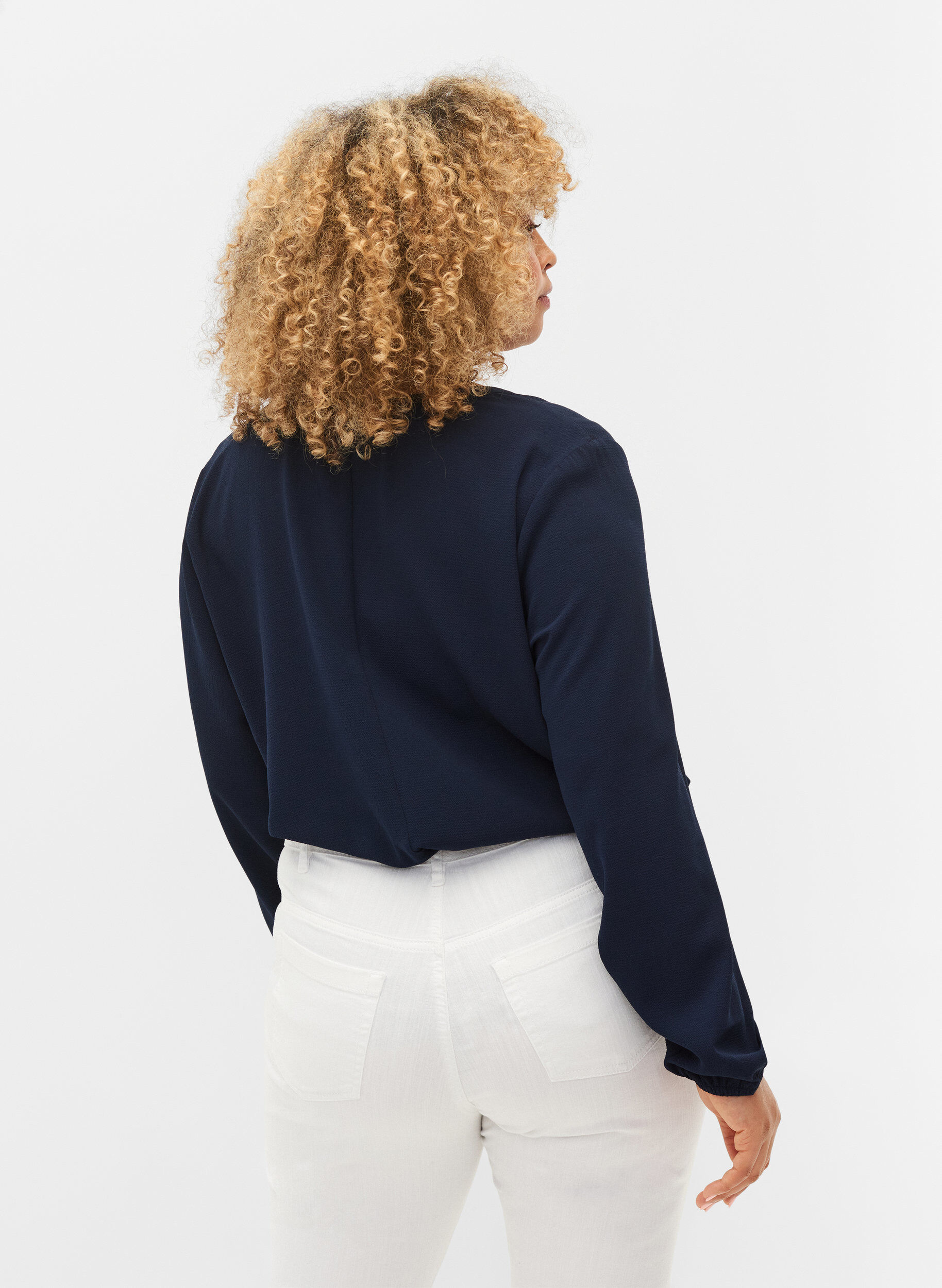ZizziUnifarbene Bluse mit V-Ausschnitt, Navy Blazer, Model image number 1