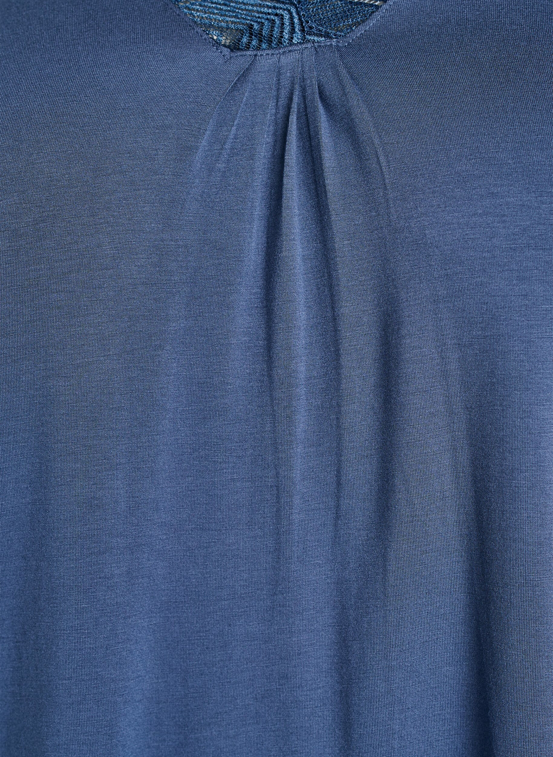 ZizziPyjamaoberteil aus Viskose mit Spitzendetails und 3/4-&Auml;rmeln, Blau, Packshot image number 2