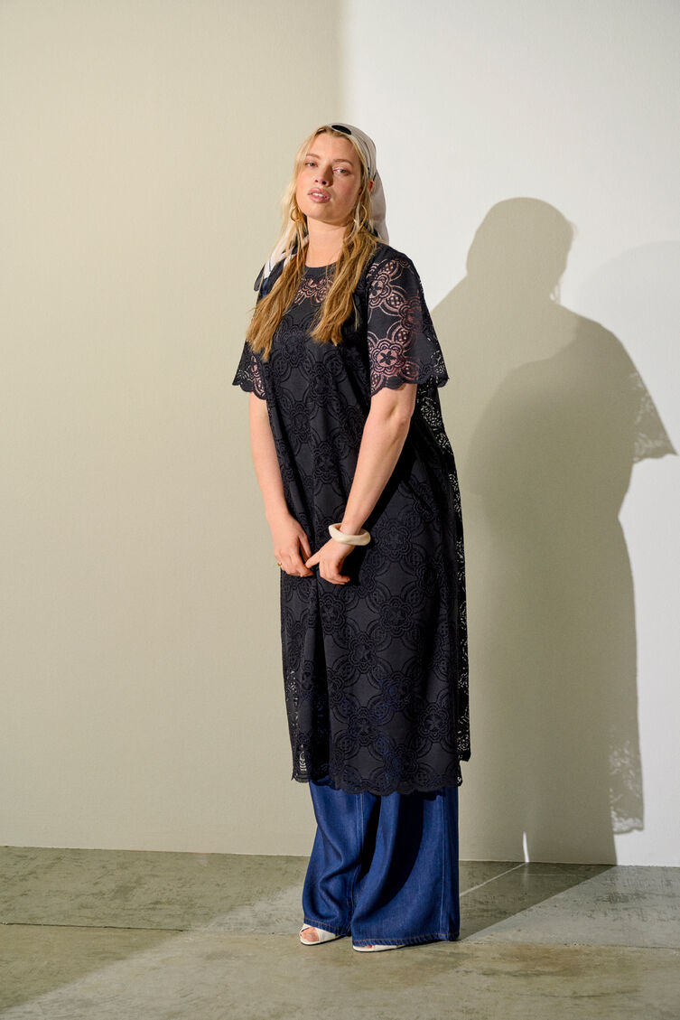 Spitzenkleid, , Model