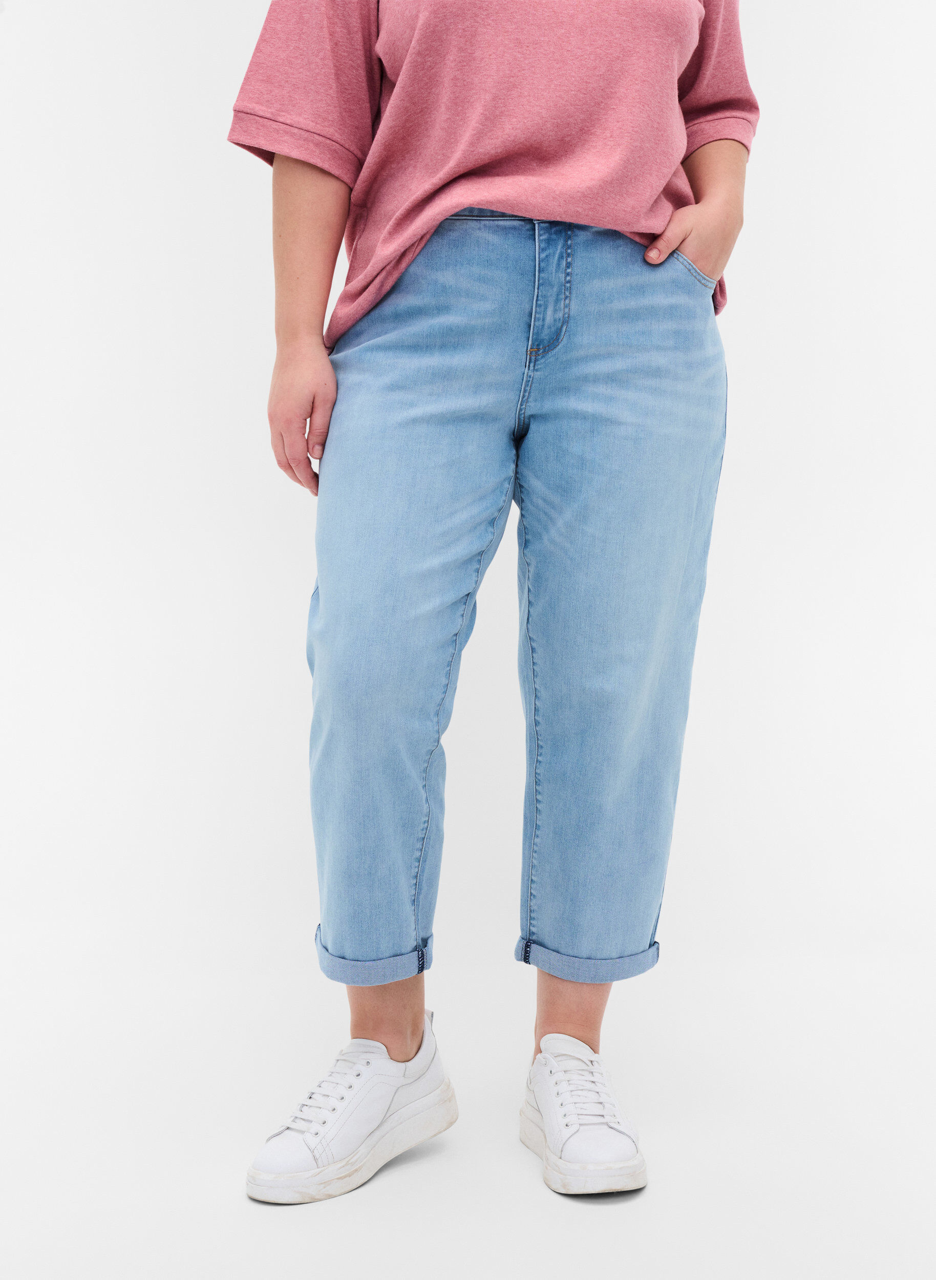 Zizzi7/8-Jeans mit Umschlag und hoher Taille, Blau, Model image number 2