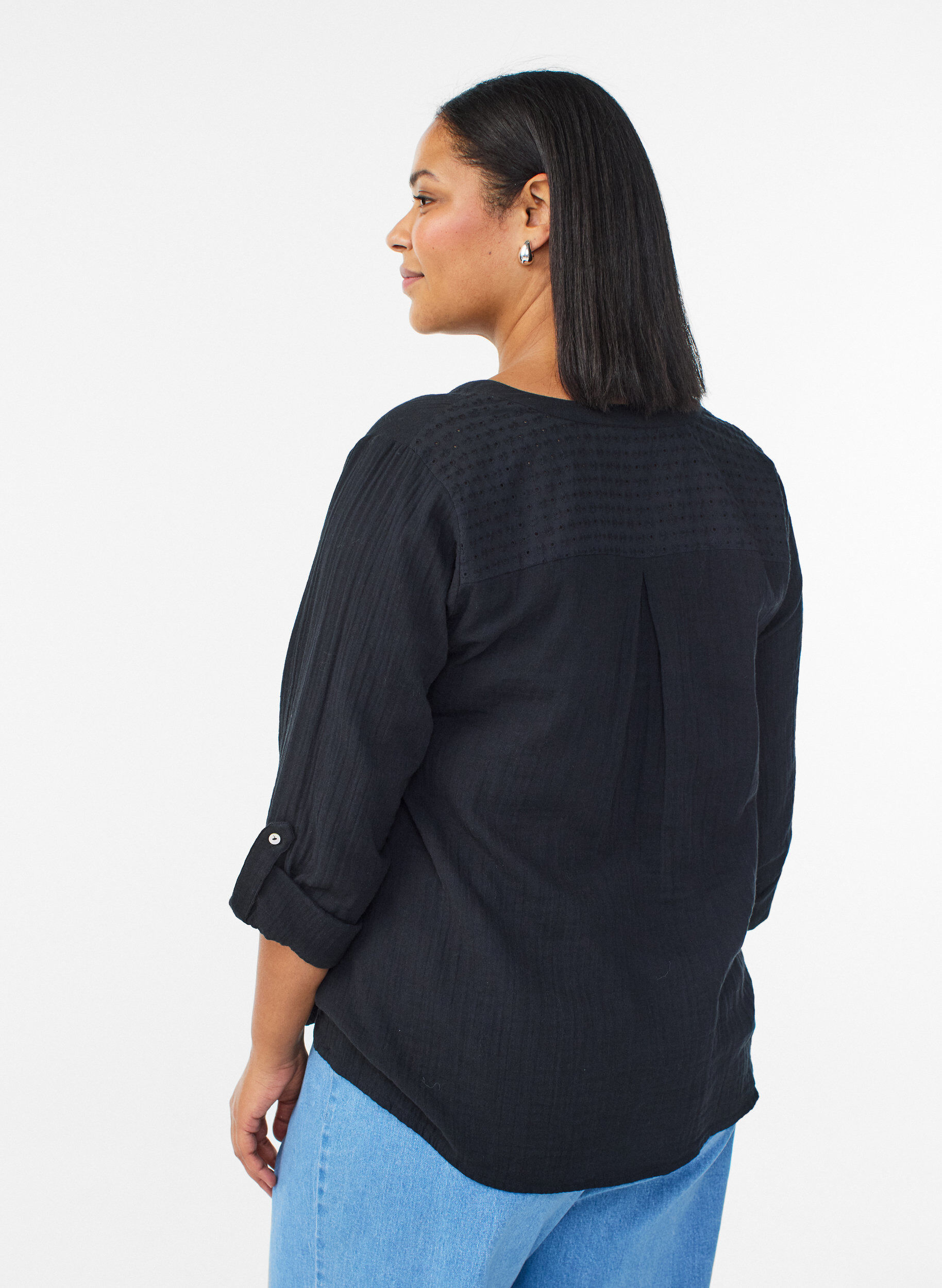 ZizziBluse aus Baumwollmusselin mit Lochstickerei, Schwarz, Model image number 2