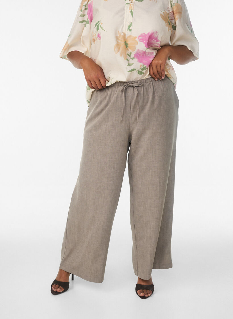 Hoch taillierte Hose mit weiten Beinen, Beige, Model image number 2