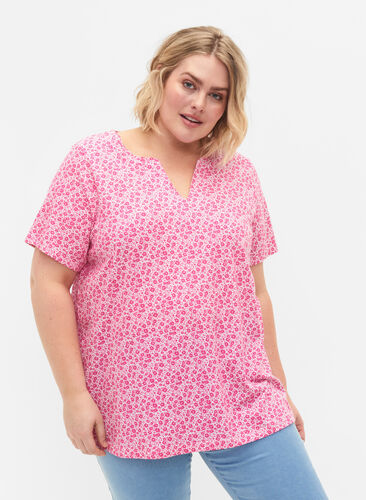 Florales T-Shirt aus Baumwolle mit V-Ausschnitt, Shocking Pink AOP, Model image number 0