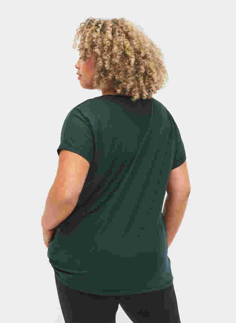 Einfarbiges Trainings-T-Shirt, Scarab, Model image number 1