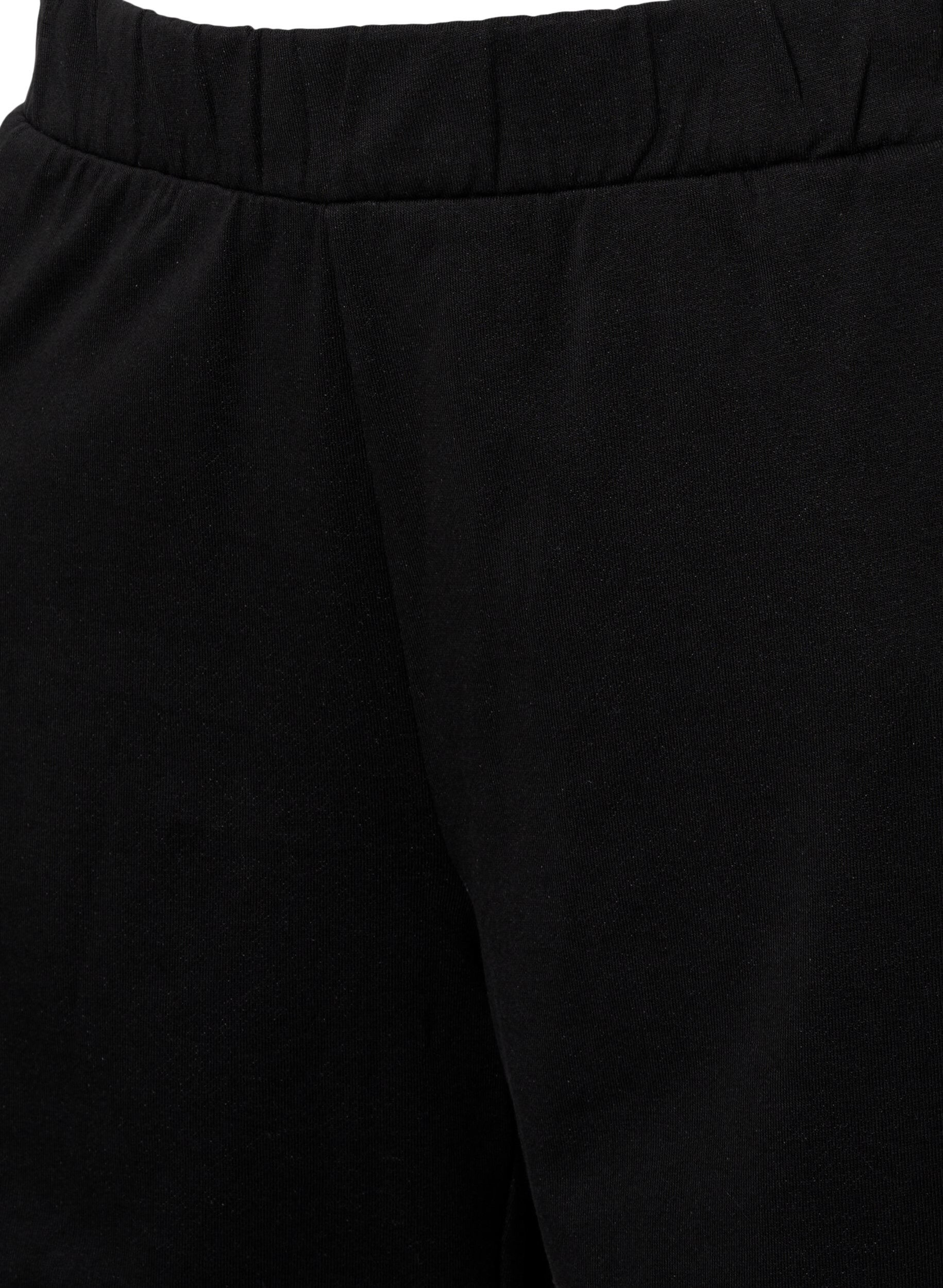 ZizziEinfarbige Shorts mit Taschen, Black, Packshot image number 2