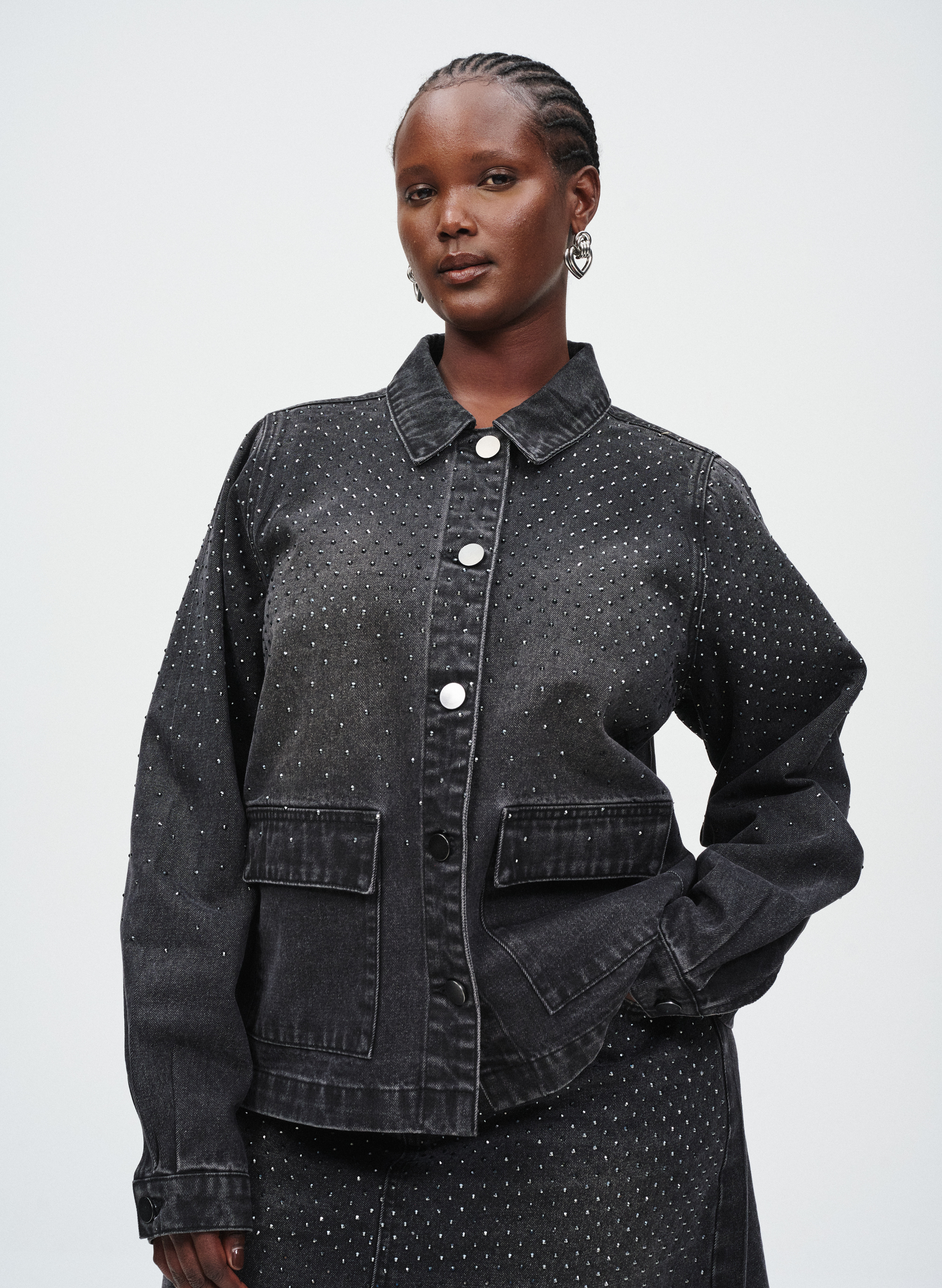 ZizziDenim mit Steindetails, , Model