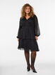 Knielanges Kleid mit transparenten Streifen und Wickeleffekt, Schwarz, Model image number 1
