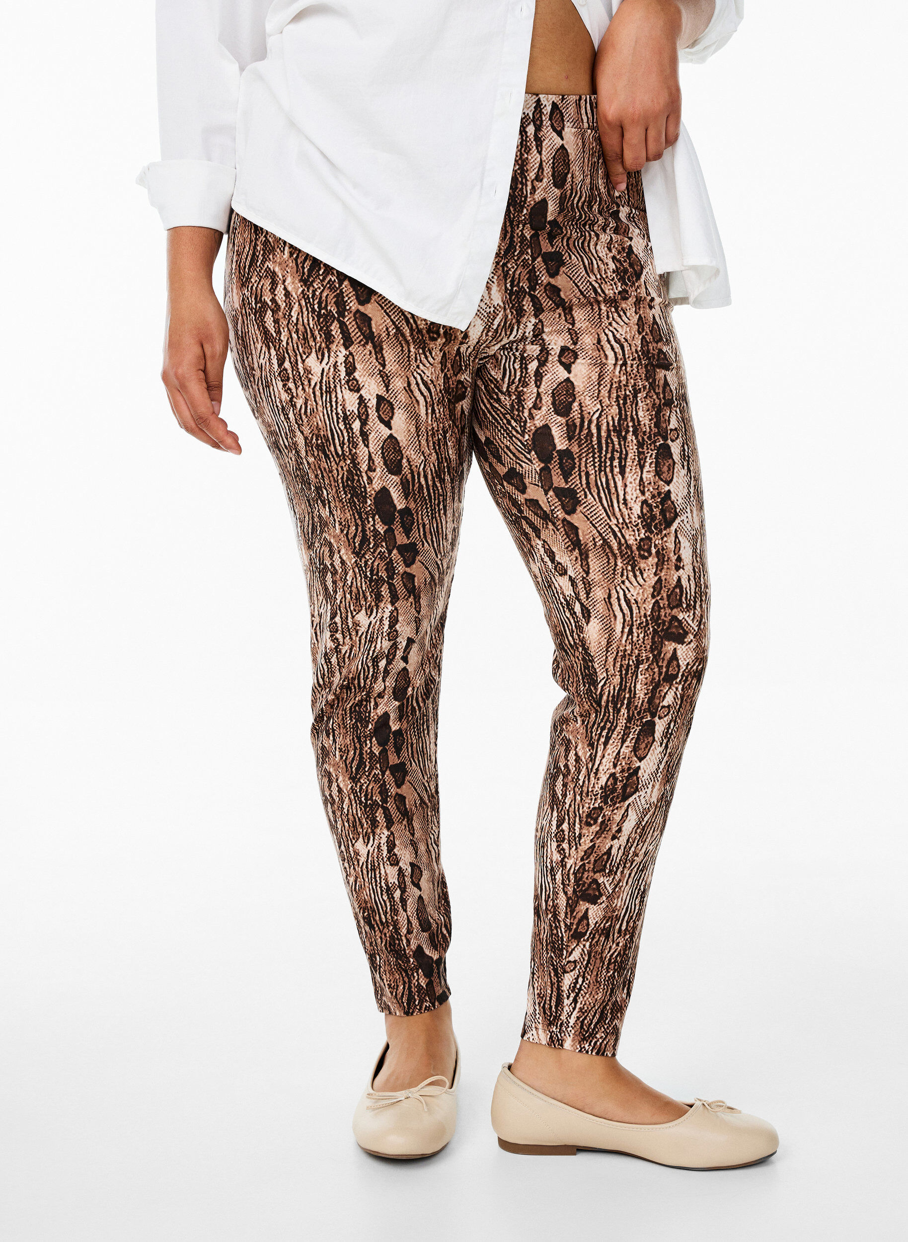 Viskose Leggings mit Druck, Braun, Model