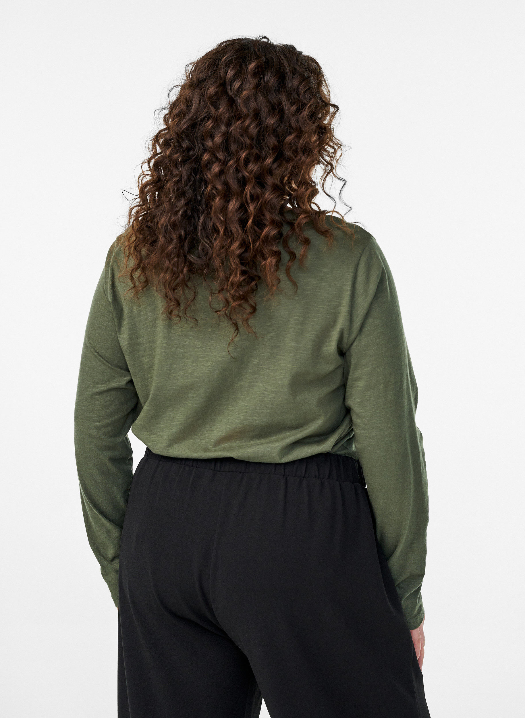 ZizziLangarmshirt mit V-Ausschnitt und Kn&ouml;pfen, Gr&uuml;n, Model image number 2