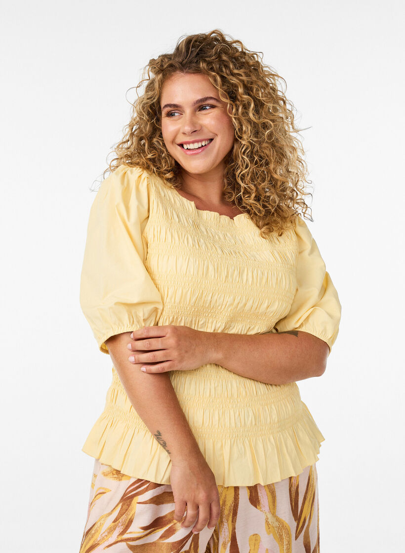 Smockbluse mit R&uuml;schensaum und U-Boot-Ausschnitt, Gelb, Model image number 0