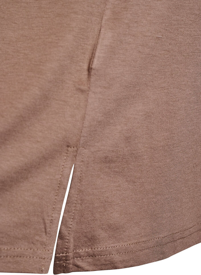 Einfarbiges Oversize T-Shirt mit V-Ausschnitt, Braun, Packshot image number 3