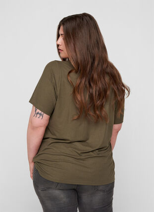 Kurzarm T-Shirt in Rippqualität, Olive Night, Model image number 1