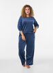 Bluse aus Velours mit aufgesticktem Text, Blau, Model image number 1