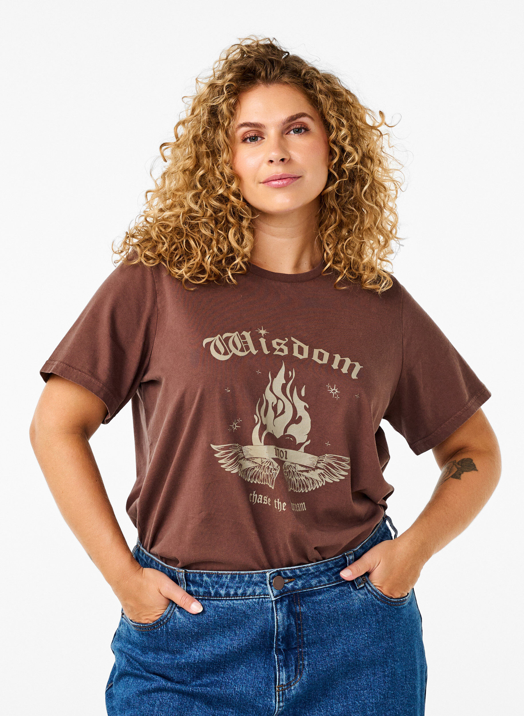 ZizziBedrucktes T-Shirt aus Bio-Baumwolle, Braun, Model image number 0