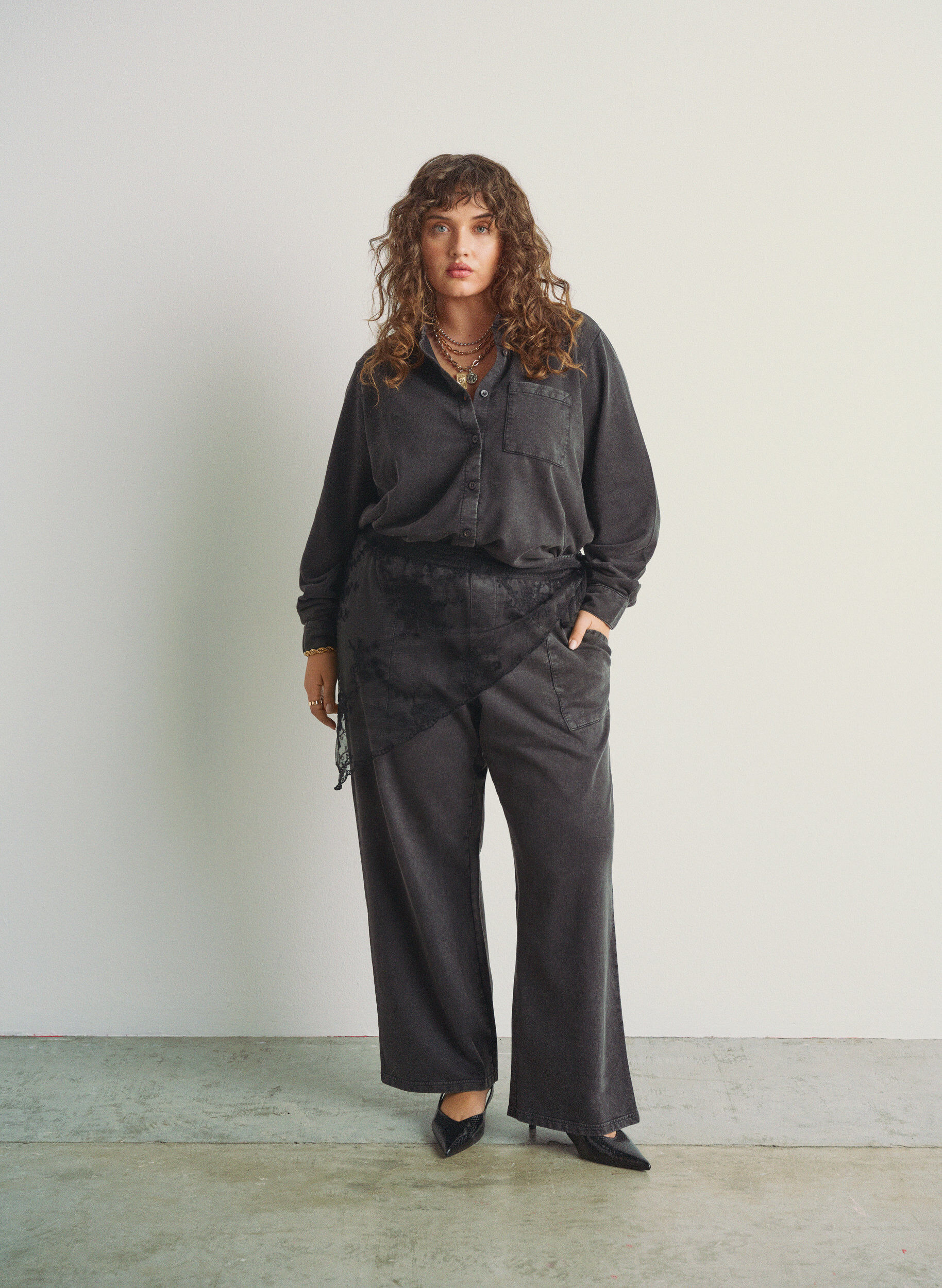 ZizziShirt aus Sweatstoff mit Washed-Effekt, Grau, Image image number 0