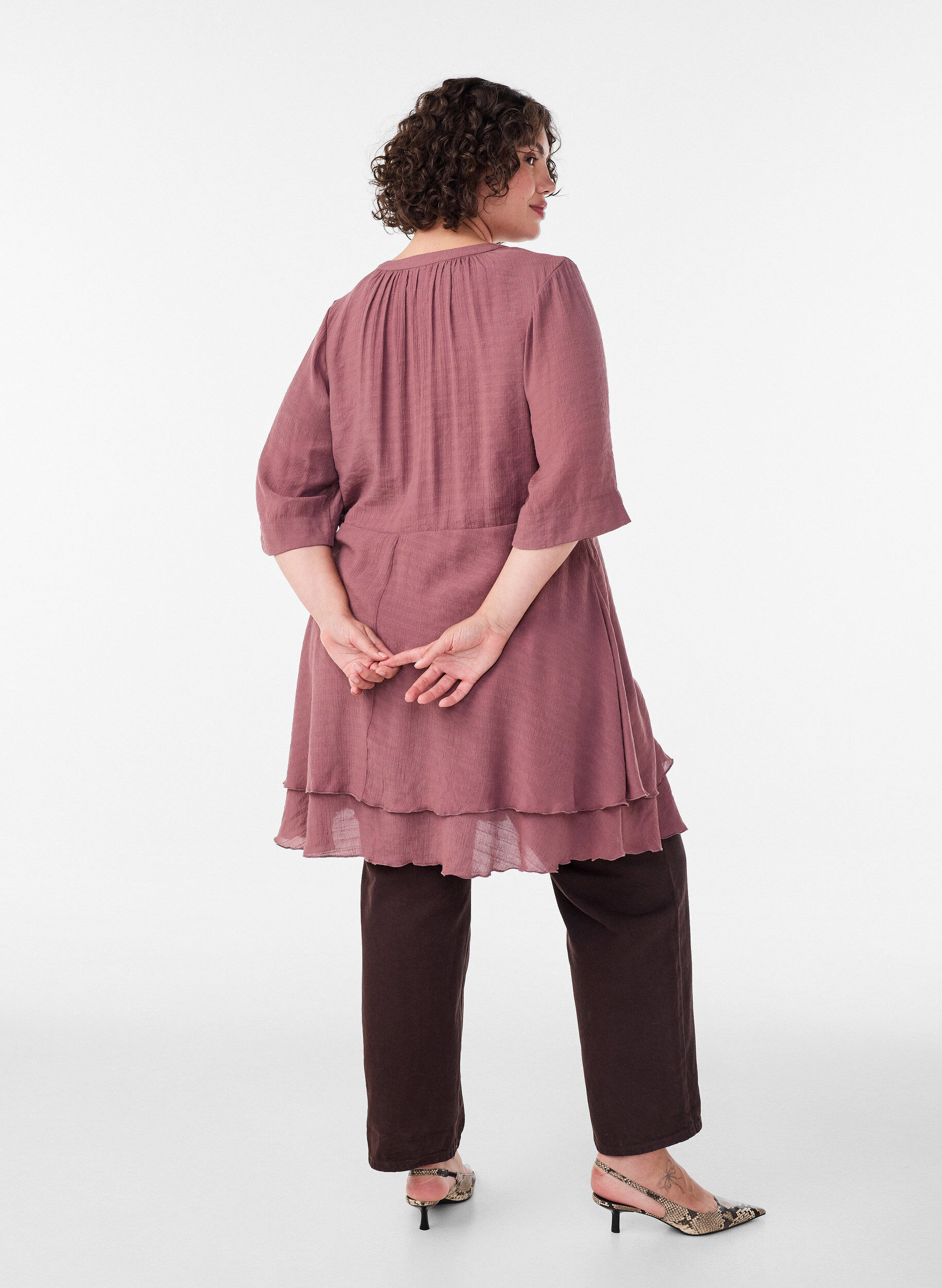 ZizziA-Linien-Kleid mit gestuften R&uuml;schen, Rot, Model image number 2