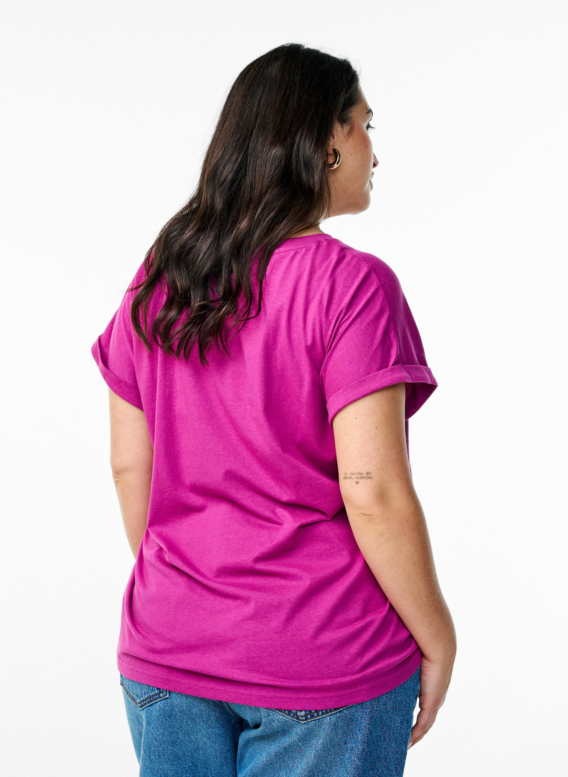 ZizziKurz&auml;rmliges T-Shirt aus einer Baumwollmischung, Lila, Model image number 2