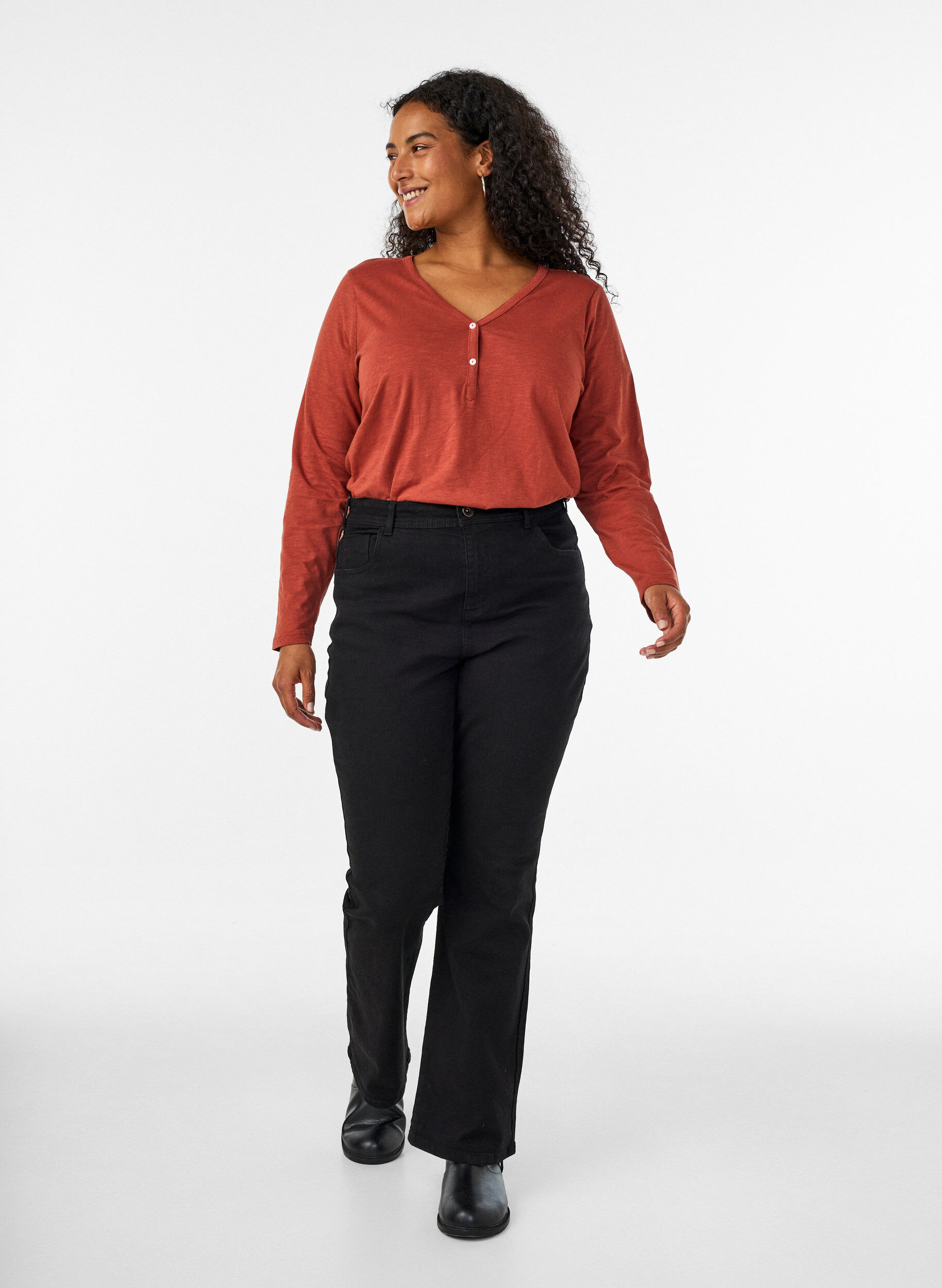 ZizziLangarmshirt mit V-Ausschnitt und Kn&ouml;pfen, Braun, Model image number 1
