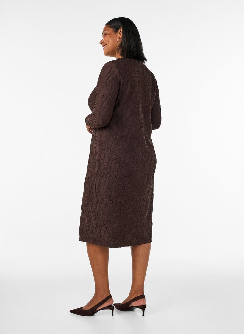 Midikleid mit gewellter Struktur und langen &Auml;rmeln, Braun, Model image number 1
