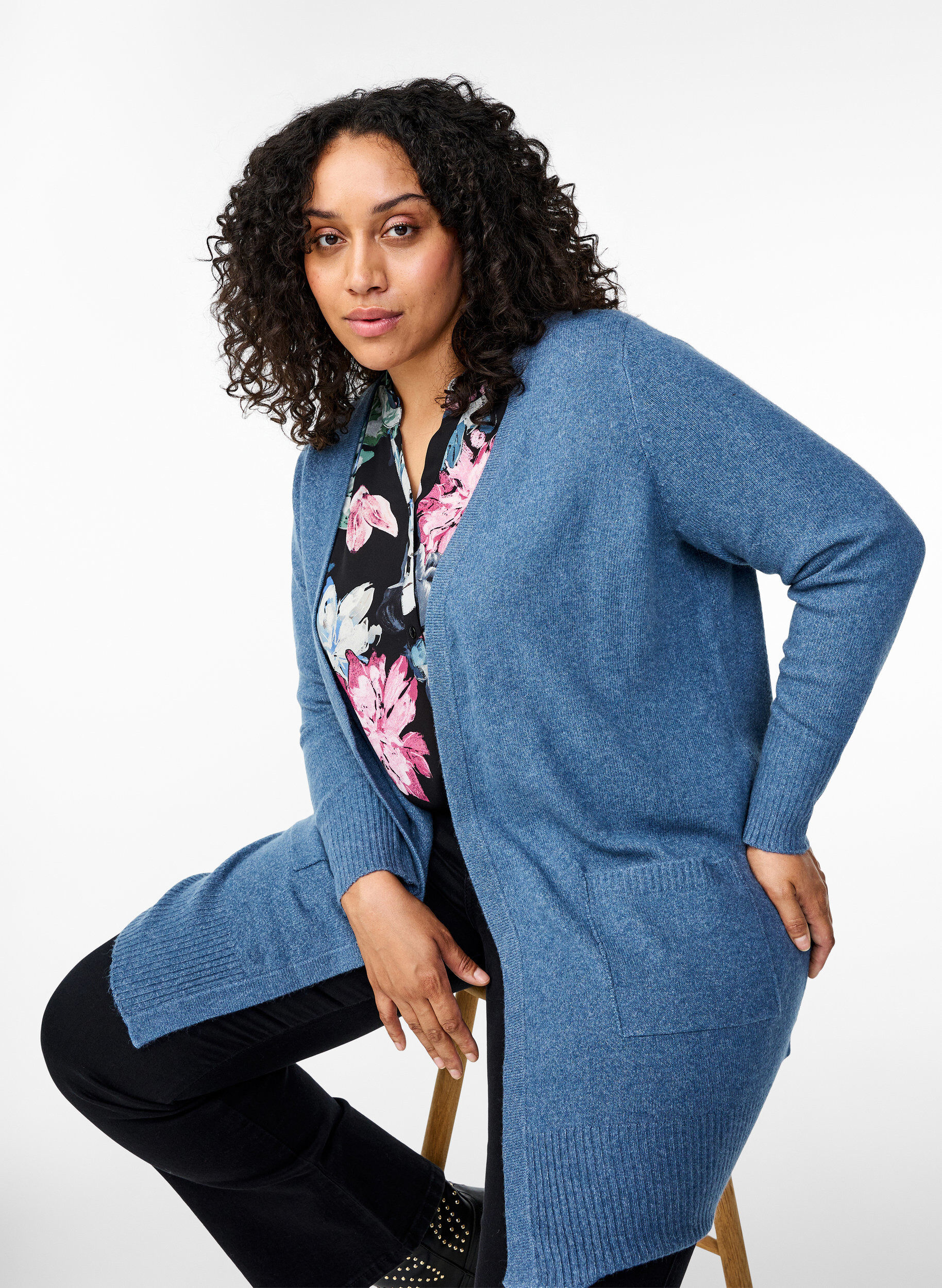 ZizziStrickjacke mit Rippenstrick und Taschen, Blau, Image image number 0