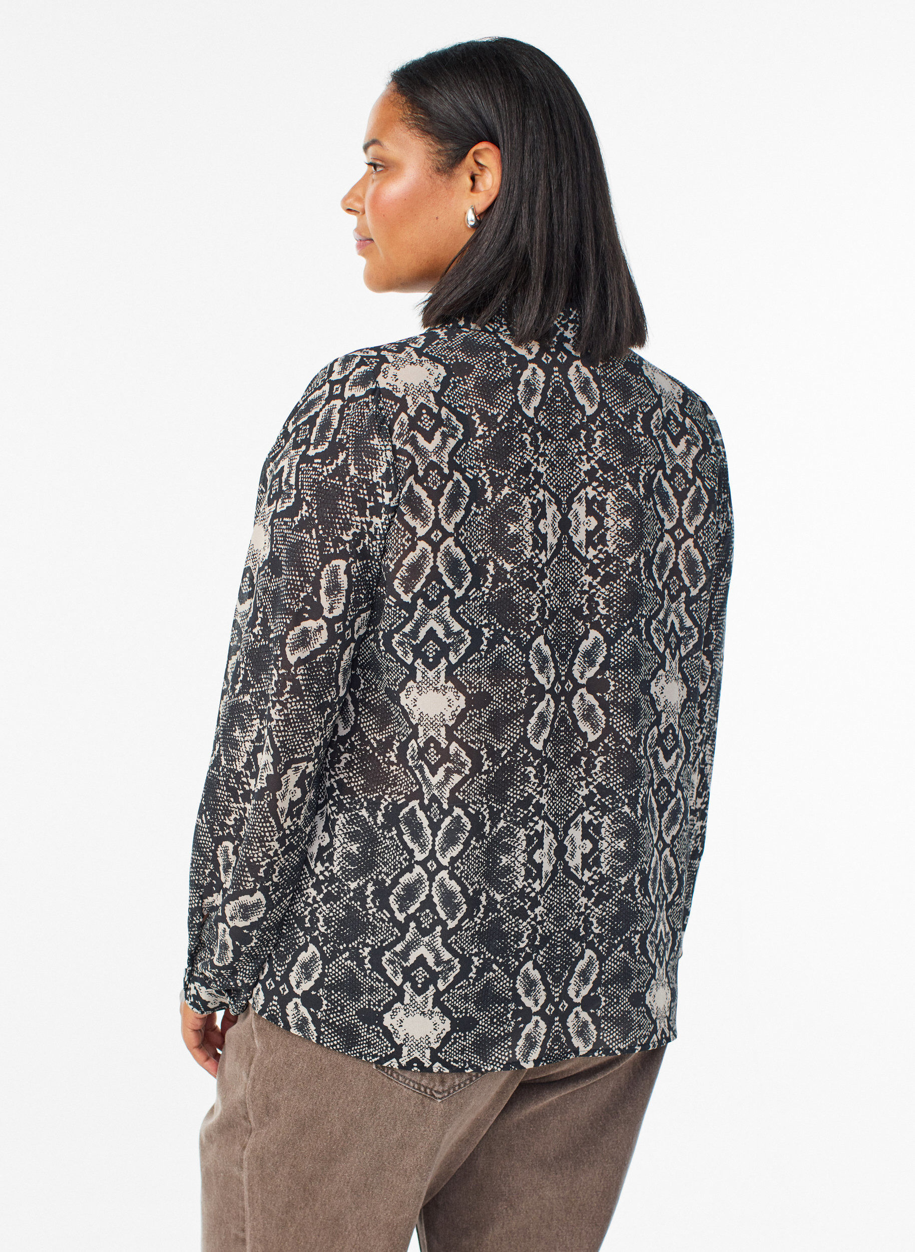 ZizziLang&auml;rmelige Bluse mit Schlangenprint, Grau, Model image number 2