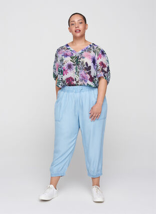 Bluse mit Blumenprint und 2/4-Ärmeln, Purple Flower mix, Model image number 2