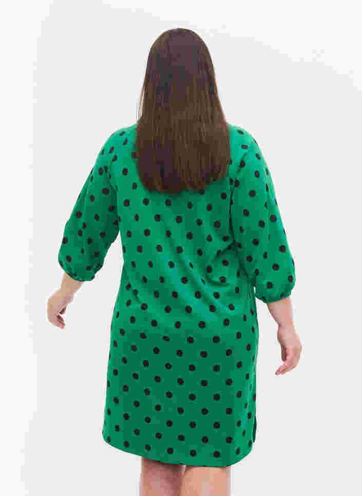 Kleid mit Punktmustern und 3/4 Ärmeln, Jolly Green Dot, Model