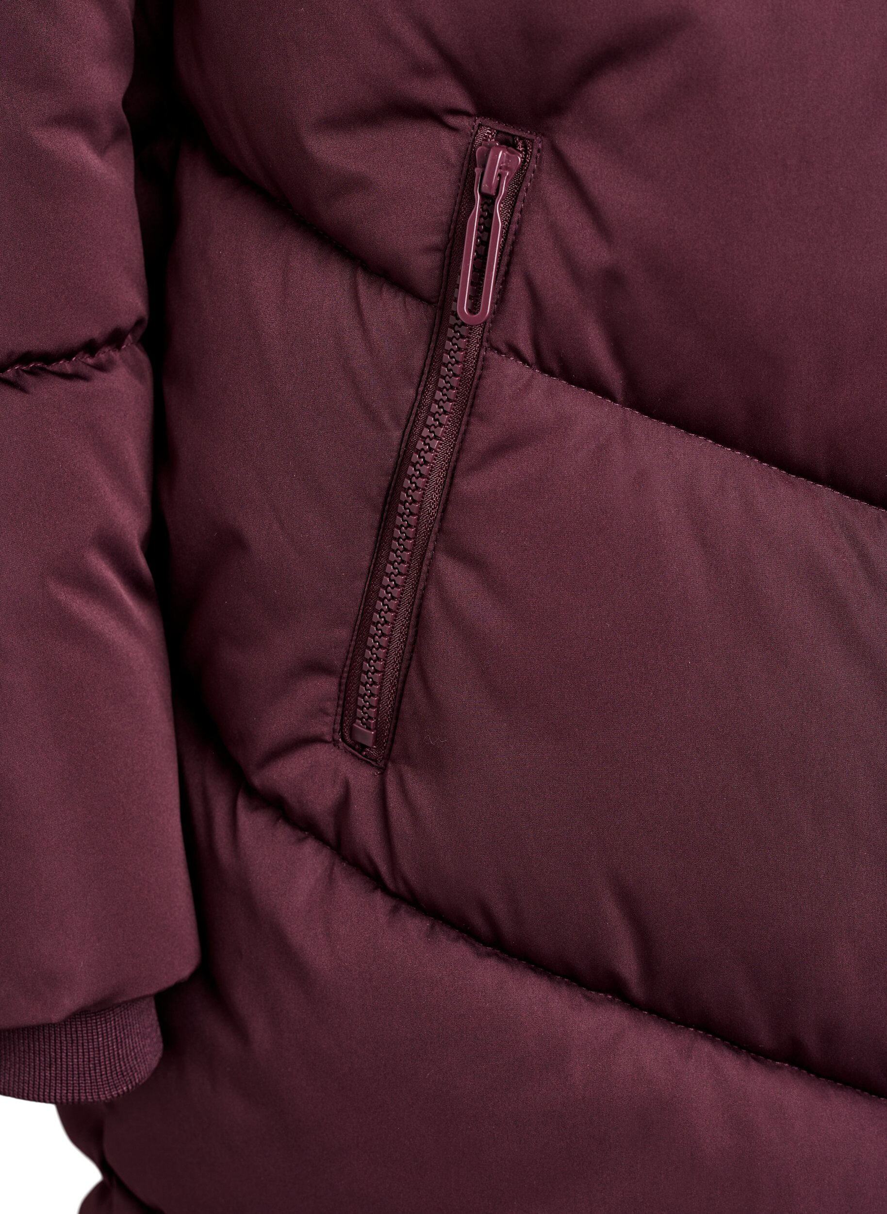 ZizziLanger Puffermantel mit Kapuze und Taschen, Dunkles Bordeaux, Packshot image number 3