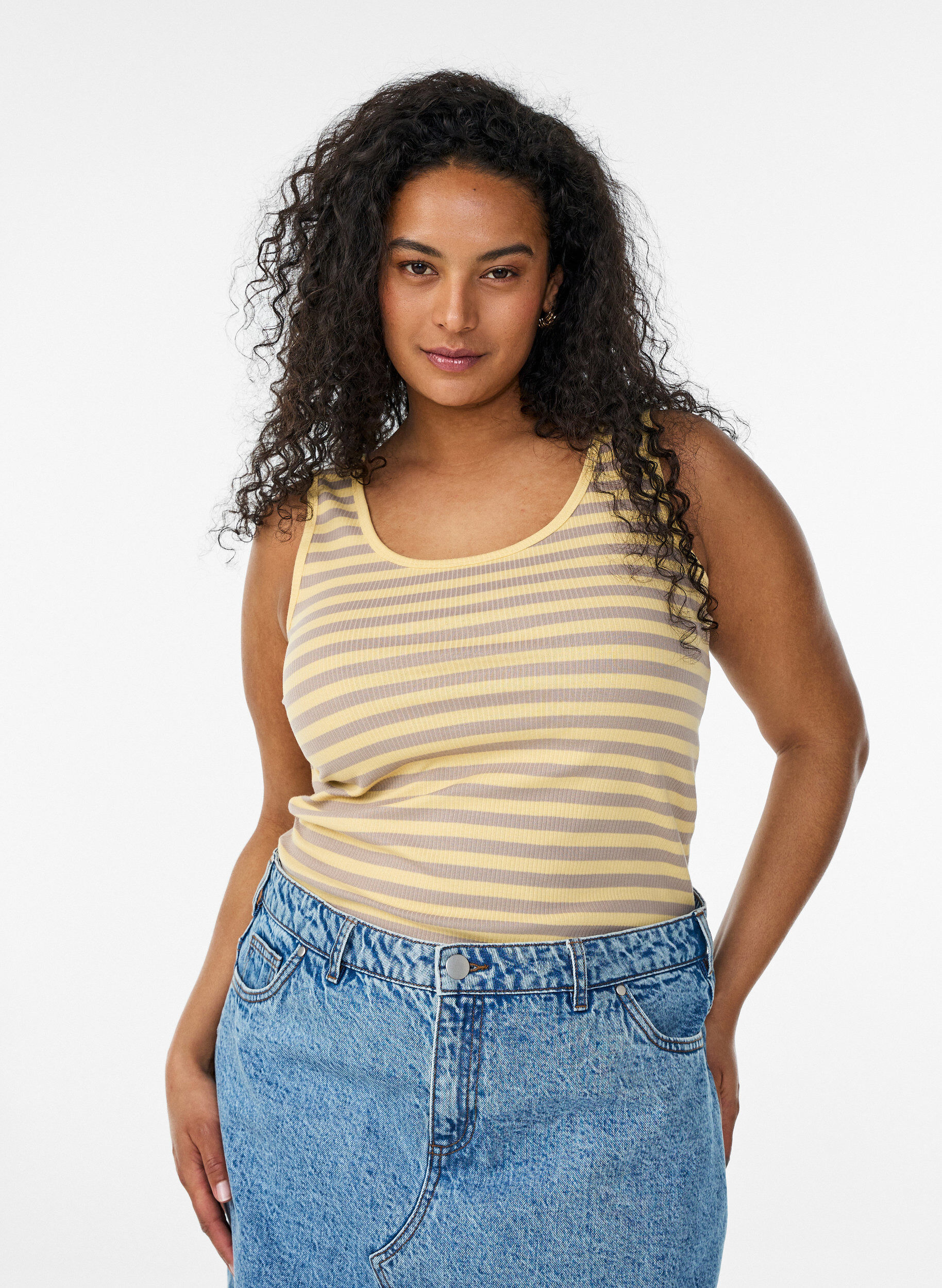 ZizziGestreiftes Tanktop mit Rippenstruktur, Gelb, Model image number 0