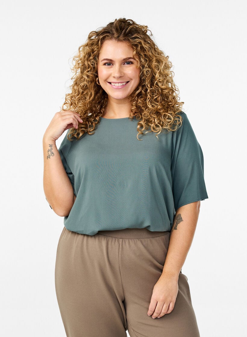Kurz&auml;rmelige, gewebte Bluse mit Rundhals, Gr&uuml;n, Model image number 0
