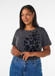 T-Shirt aus Bio-Baumwolle mit Print, Grau, Model image number 0