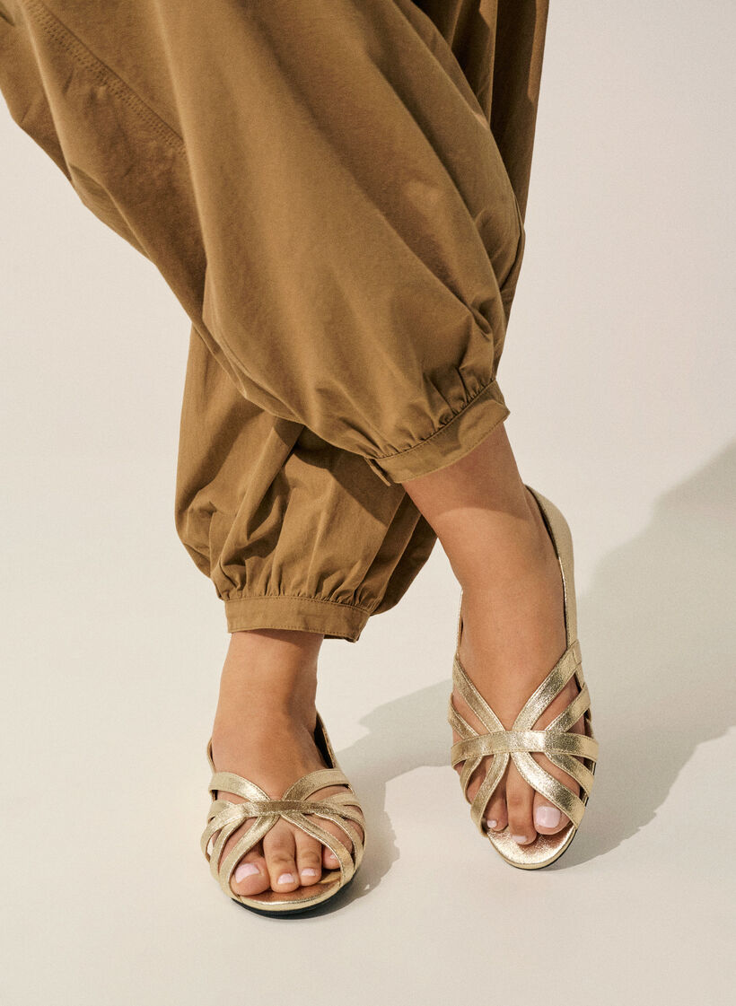 Goldfarbene Ballerina mit gekreuzten Riemchen, Gold, Image image number 0