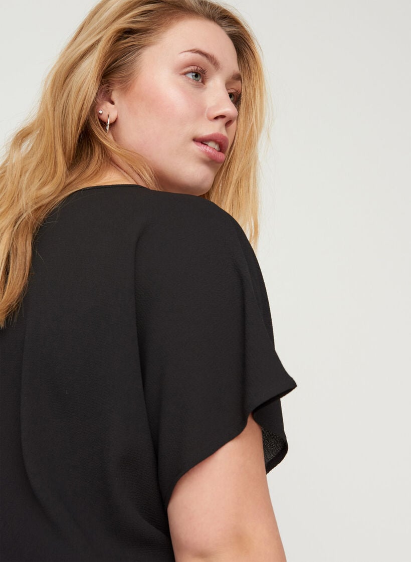 Bluse mit kurzen &Auml;rmeln und Rundhalsausschnitt, Schwarz, Model image number 3