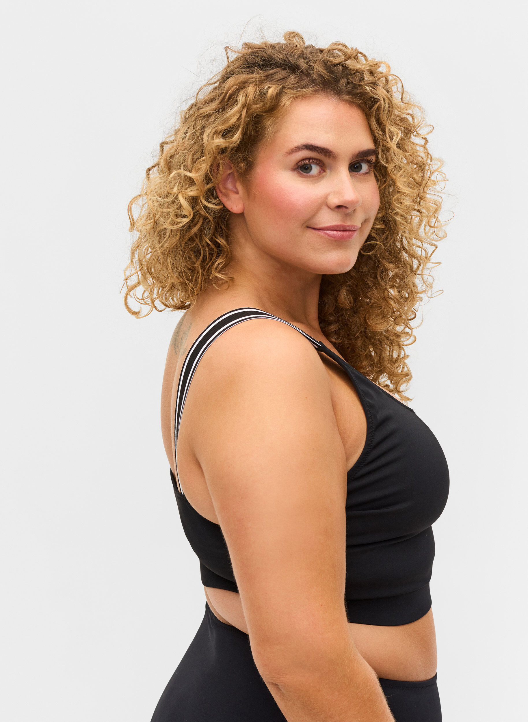 ZizziBikinioberteil mit gestreiften Schultertr&auml;gern, Black, Model image number 2