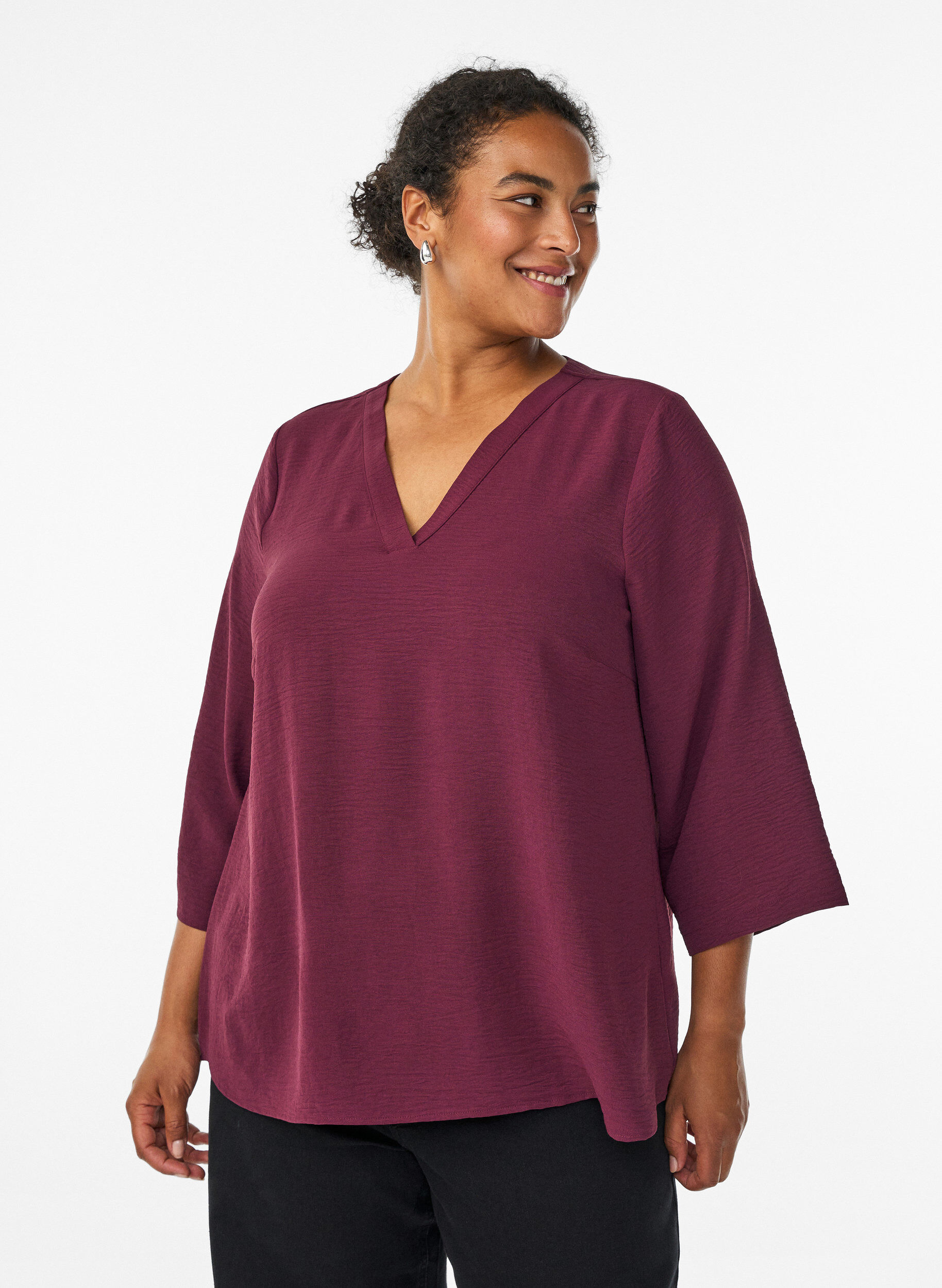Bluse mit 3/4-&Auml;rmeln, Dunkles Bordeaux, Model