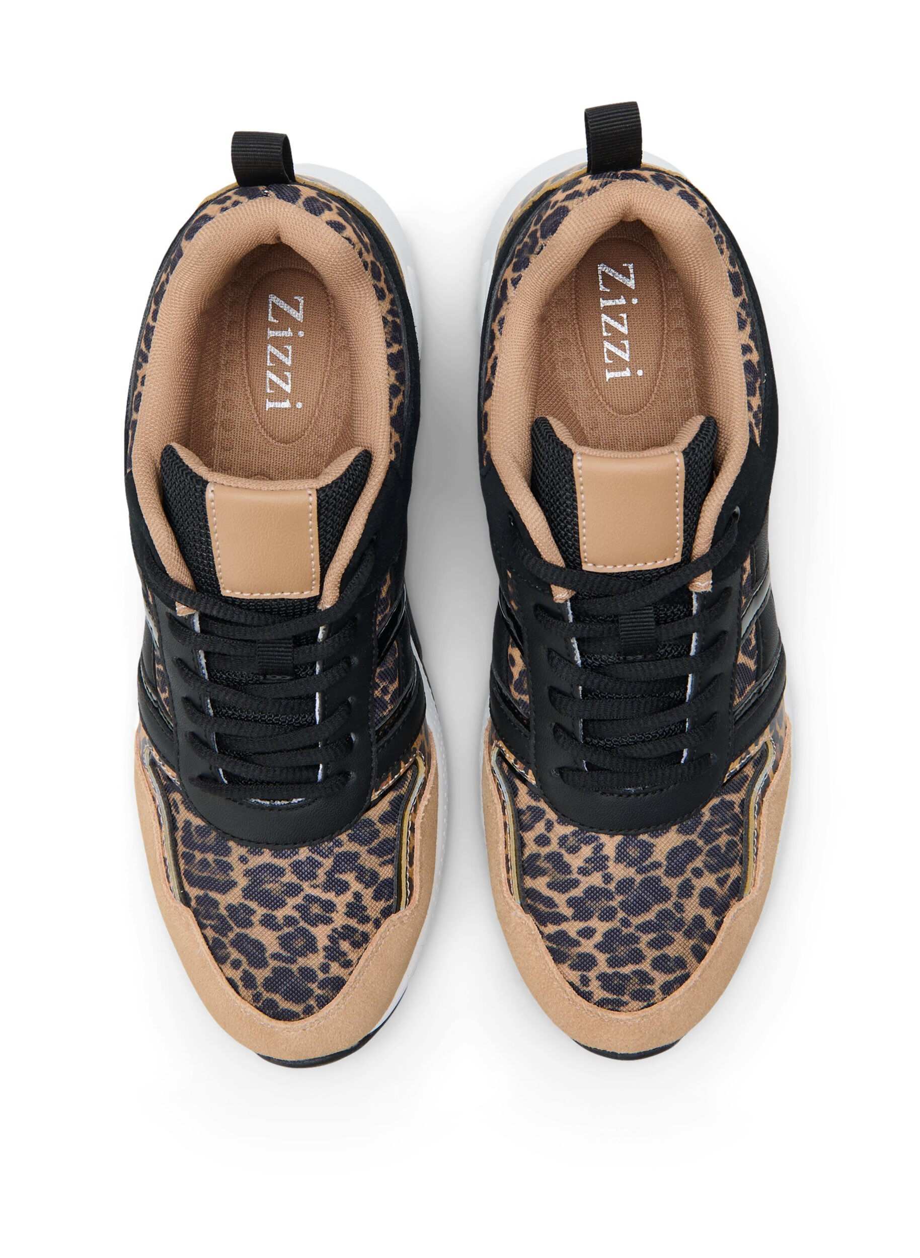 ZizziWeite Passform Sneakers mit Leopardendruck, Leopard Print, Packshot image number 2