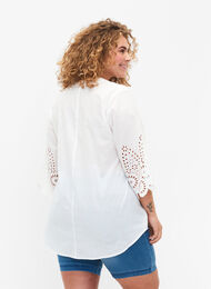 Bluse mit Spitzenbesatz und 3/4-Ärmeln, Bright White, Model