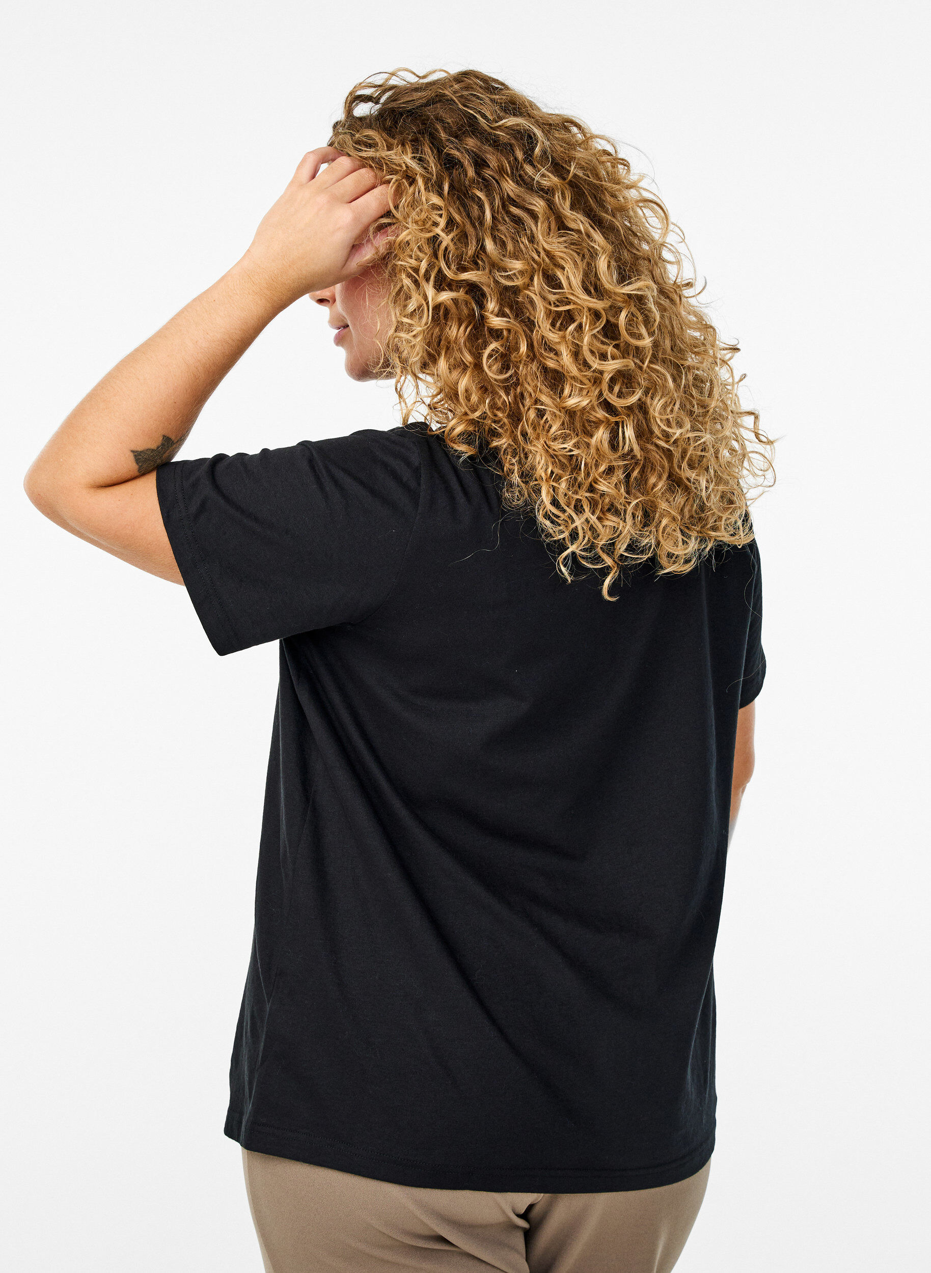 ZizziFLASH - T-Shirt mit Print, Schwarz, Model image number 2